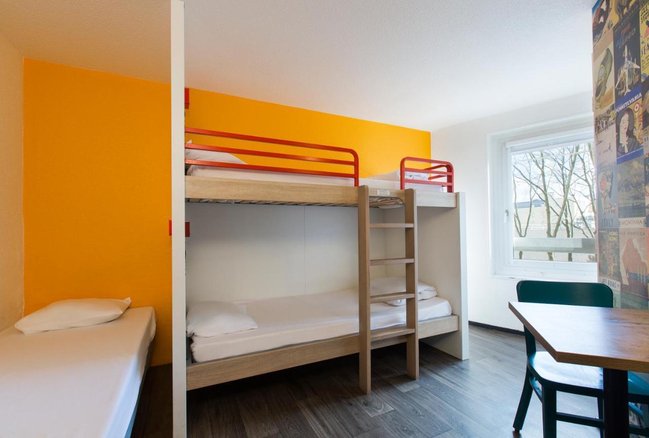 Hotelf1 Cergy Exterior foto