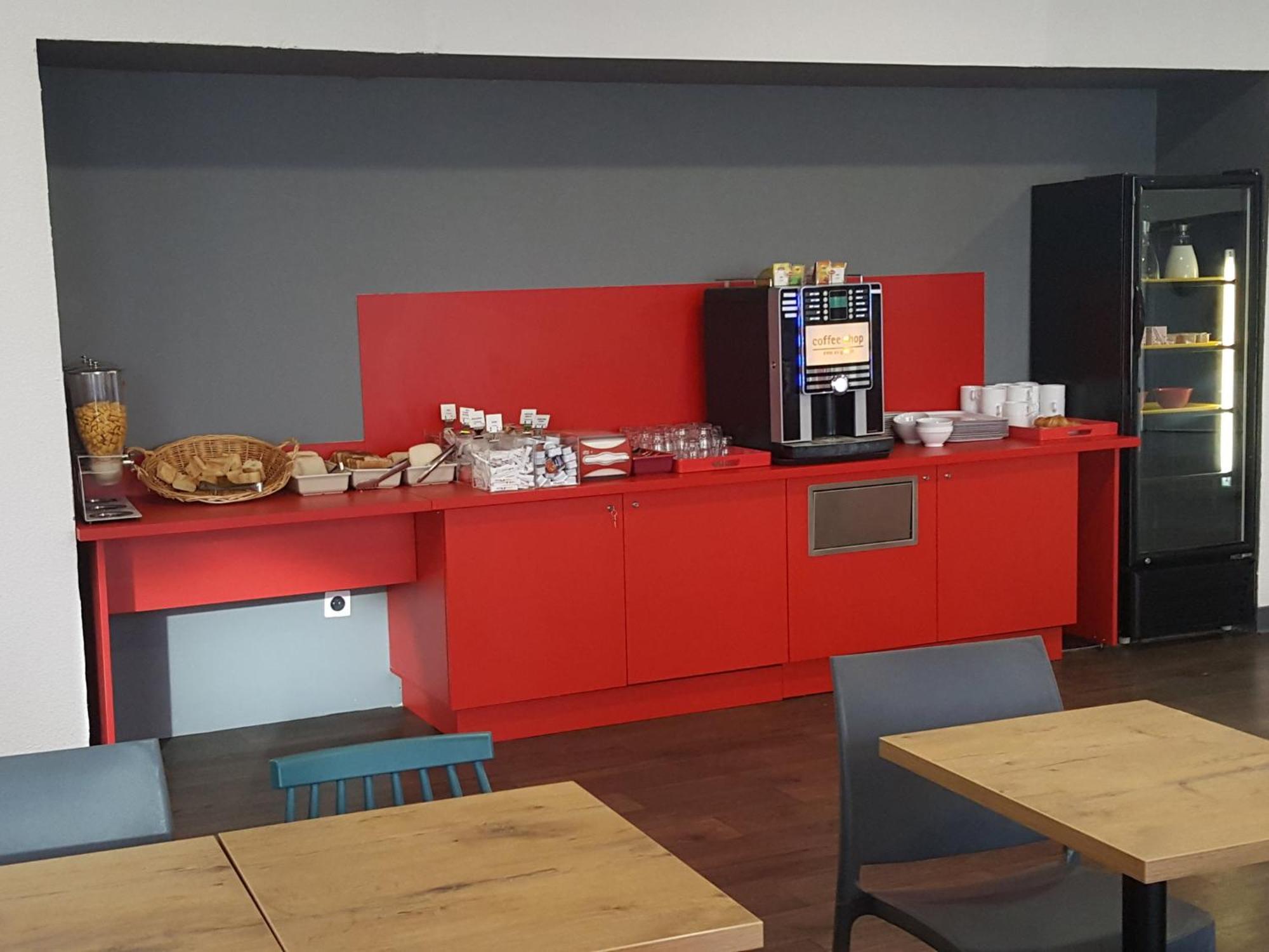 Hotelf1 Cergy Exterior foto