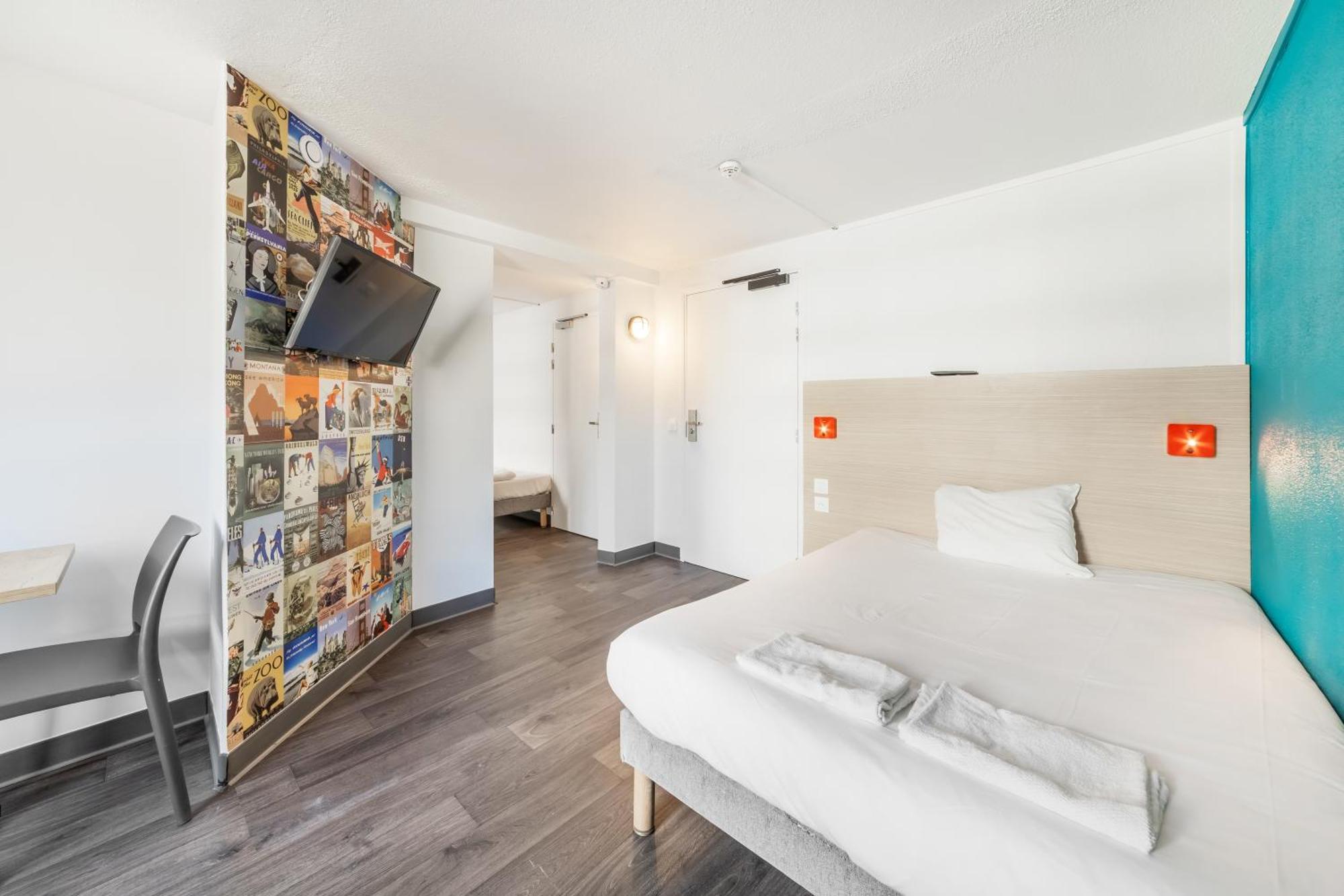 Hotelf1 Cergy Exterior foto