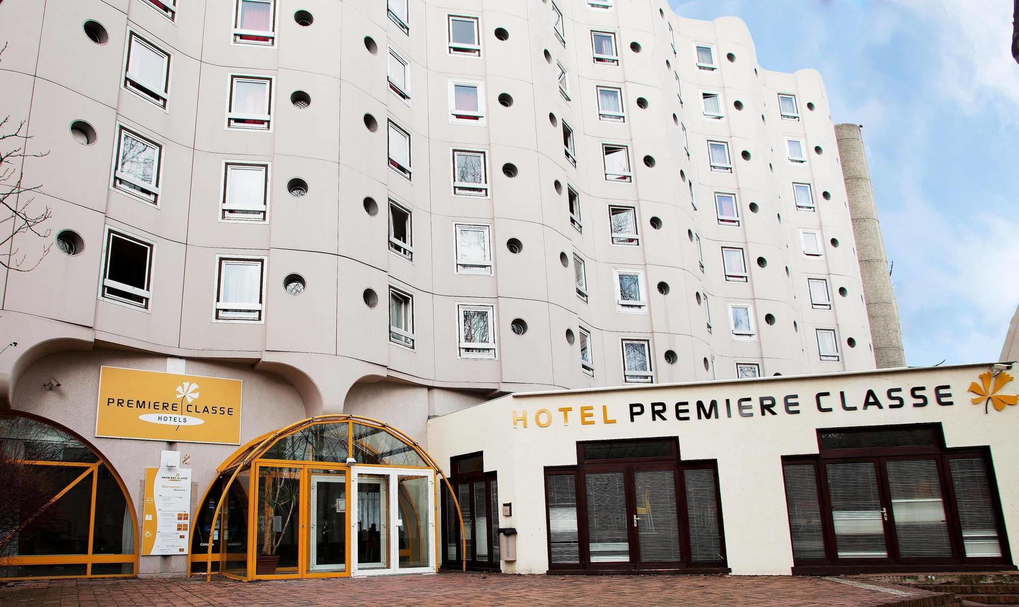Hotelf1 Cergy Exterior foto